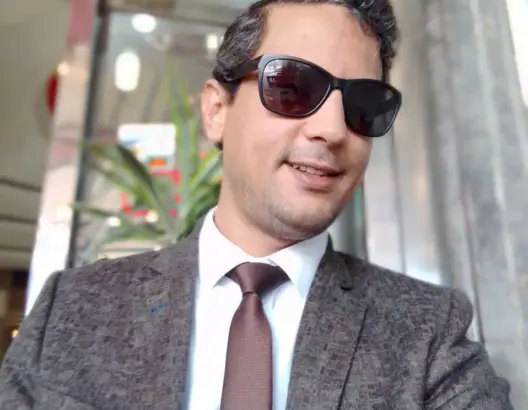 خوصصة السياسة بالمغرب