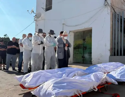 جثامين بلا أسماء.. سلطات سبتة تواصل دفن ضحايا مأساة الهجرة و30 ضحية يوارون الثرى في يومين