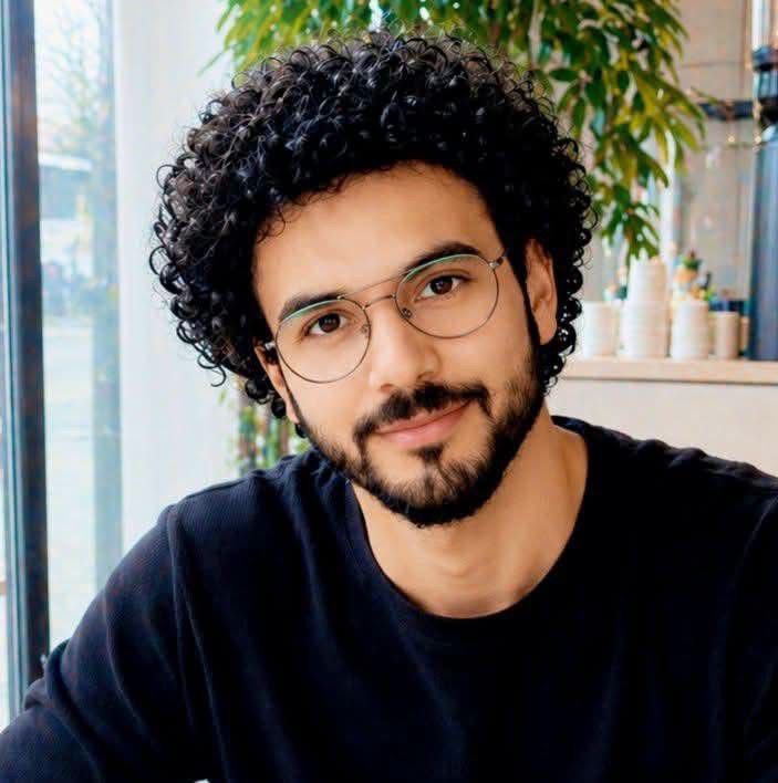 لقد فاتني أن أكون مثقفا “جدا”.. لقد فاتني أن أكون مثقفا “جدا”..