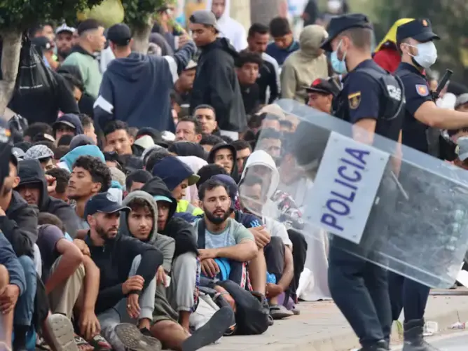 أزمة سبتة تُشعل “حرب أدلة”.. موسكو تطالب مدريد بالإثبات وإسبانيا ترد: لدينا أدلة على تورط روسيا وإسرائيل