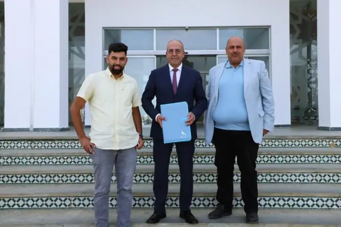الوزير البواري يضع ملف ترشيحه رسميا لانتخابات البرلمان بدائرة وزان