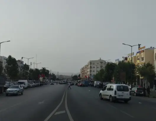 لهيب شتنبر يضرب العاصمة العلمية.. فاس تواجه موجة حر بخيارات محدودة ومسابح مغلقة