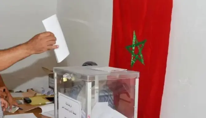 معركة الطعون تبدأ مبكرا بالبيضاء.. مفوضون قضائيون يوثقون “خروقات” منشورات مرشحين