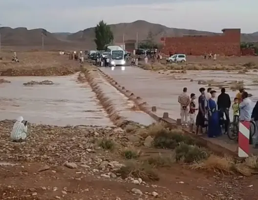 أمطار رعدية وسيول تقطع طرقا بجهة درعة تافيلالت