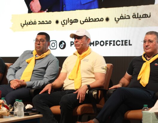 محمد أوزين، الأمين العام لحزب الحركة الشعبية، في تجمع انتخابي بمدينة المحمدية
