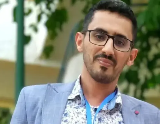 هل الأليق بالمثقف المعارضة دوما؟