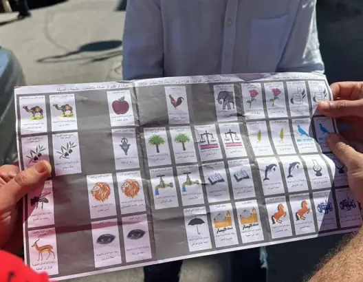 بعد شبهات للتلاعب.. احتجاجات تربك العملية الانتخابية بمكتب للتصويت بطنجة