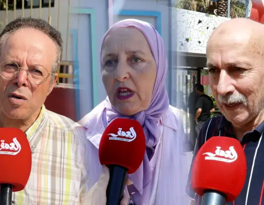 مواطنون يقبلون على مراكز التصويت لاختيار ممثليهم بمجلس النواب