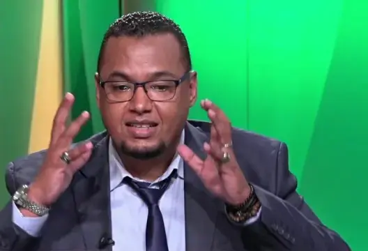 رئيس مجلس الصحافة ينفي اشتغاله بمكتب الاتصال الإسرائيلي ويلوح باللجوء إلى القضاء