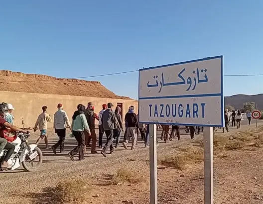 بعد 11 يوما من الاحتجاج.. اتفاق ينهي مسيرة ساكنة تيغزراتين نحو الرشيدية ومهلة شهر لتنفيذ المطالب