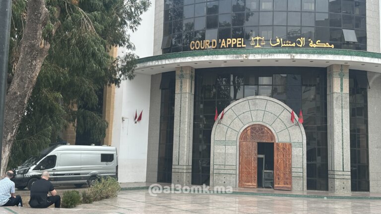 5 موقوفين في قضية أوراق التصويت بطنجة.. والنيابة تكشف كيف خرجت الأوراق من المكتب