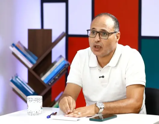 بوز: “حزب المقاطعين” اكتسح الانتخابات.. والنتائج تفتقد للشرعية السياسية المطلوبة