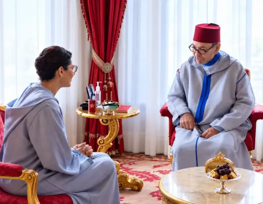 الملك يعين فاطمة الزهراء المنصوري رئيسة للحكومة ويكلفها بتشكيله الحكومة