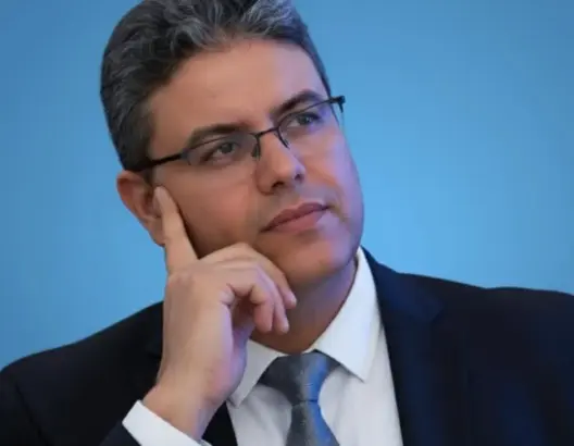 ماذا نختار…الأغلبية أم المعارضة؟