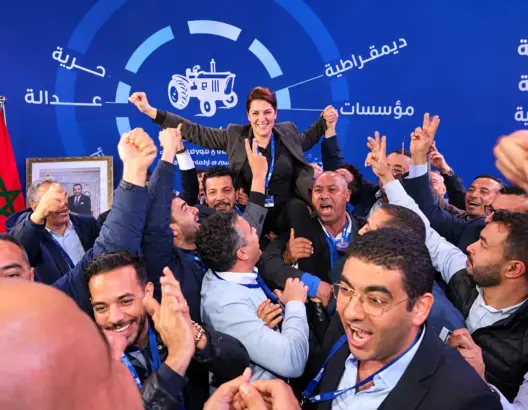 المنصوري تقود الجرار