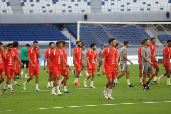 المنتخب المغربي يضع آخر اللمسات قبل مواجهة مالي وديا بملعب طنجة
