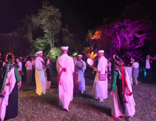 سفارة فرنسا بالرباط تطلق موسمها الثقافي الجديد باحتفاء بالتنوع المغربي