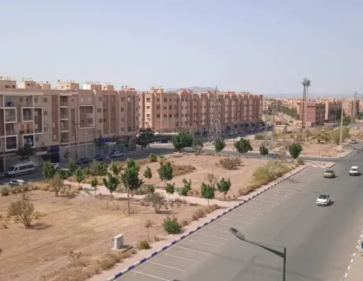 سكان أبواب جليز يطالبون بخط حافلات جديد لفك العزلة