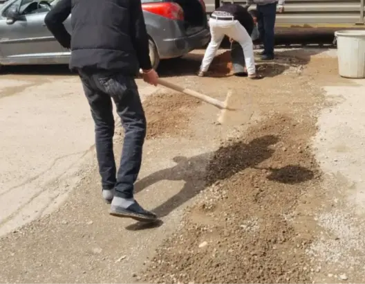 ميدلت.. أشغال الصرف الصحي تترك مقاطع طرقية متضررة بـ”زايدة”