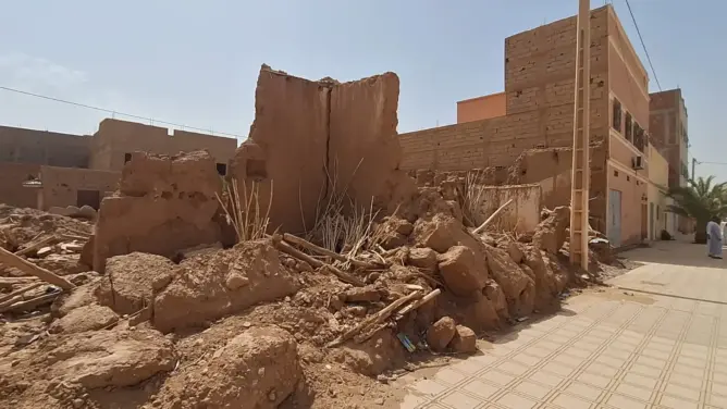 زاكورة.. مطالب حقوقية بافتحاص مشاريع البنية التحتية بـ”تاكونيت” (صور)