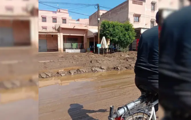فيضانات مفجعة بـ”مزوضة” نواحي شيشاوة .. 4 وفيات وسيول تجرف المنازل والأغنام (صور)