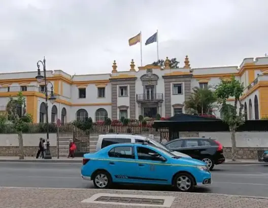 غياب لافت لمسؤولي طنجة عن حفل القنصلية الإسبانية تزامنا مع زيارة فيليبي السادس لسبتة ومليلية