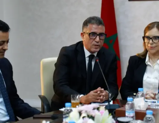 بعد تسلم حقيبة الإدماج الاجتماعي.. حموني يشدد على ضرورة تحقيق نتائج ملموسة لاستعادة ثقة المواطنين (فيديو)