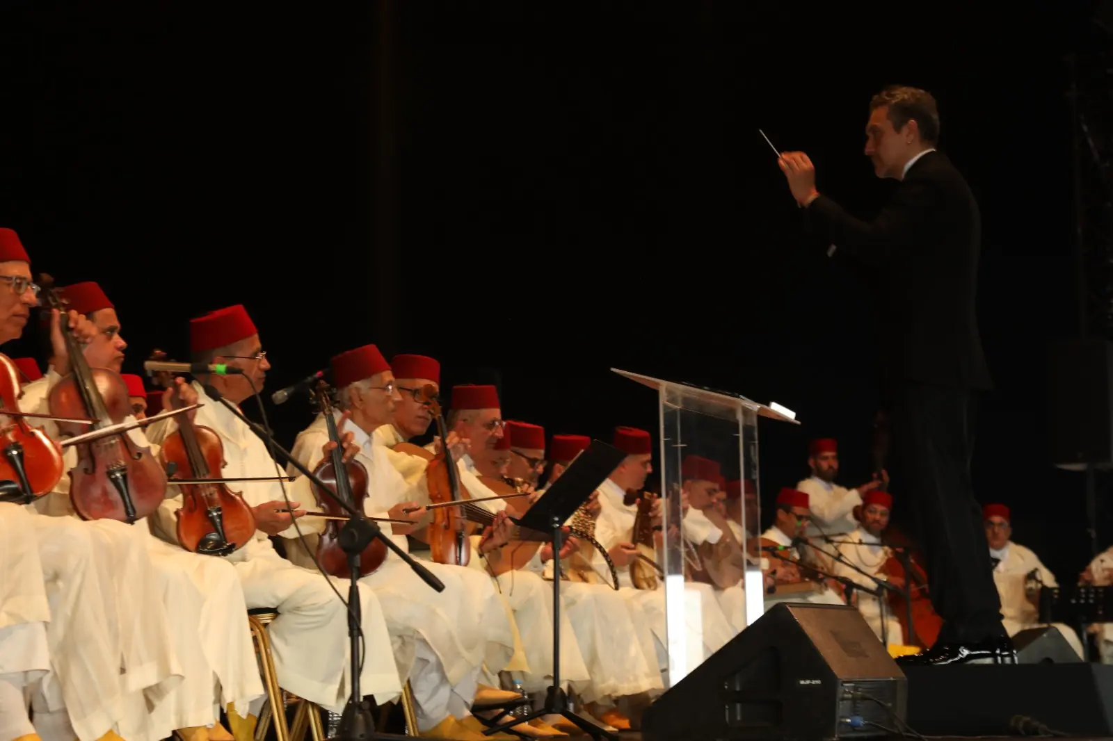 "الرباط ريفييرا" تحتفي بـ"أنطولوجيا الآلة"