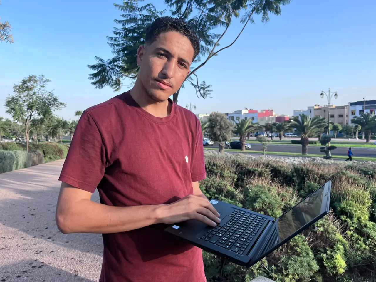شاب يبتكر منصة رقمية لتسهيل المسار الجامعي لطلبة جامعة ابن زهر بأكادير (فيديو)