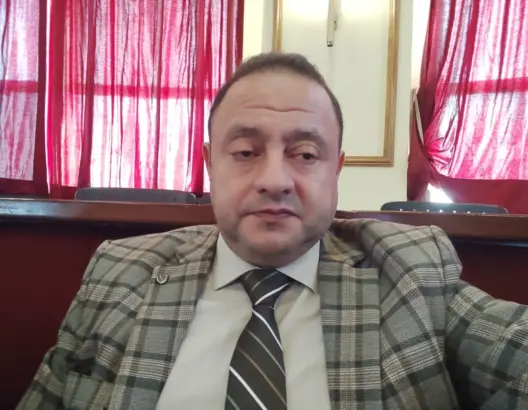 من أزمة الهجرة إلى التشكيك في المطالبة المغربية بالثغرين