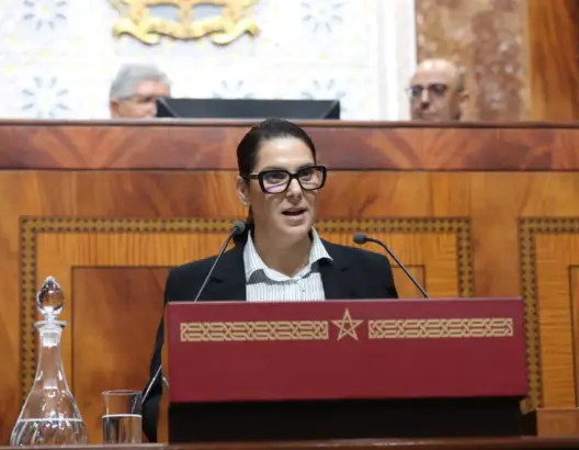 المنصوري تلتزم أمام البرلمان بتأمين السيادة المائية والغذائية والطاقية وتحصين الأمن السيبراني
