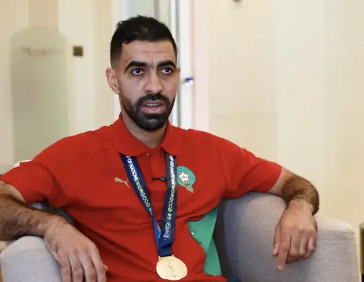 المسرار لـ”العمق”: الدكيك أب قبل أن يكون مدربا.. ونهدف للتتويج بالمونديال (فيديو)