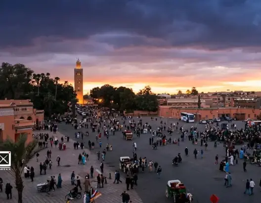 وزارة الدفاع الجزائرية تروج لدورها في “حماية إفريقيا” بصور من جامع الفنا وصومعة الكتبية بمراكش