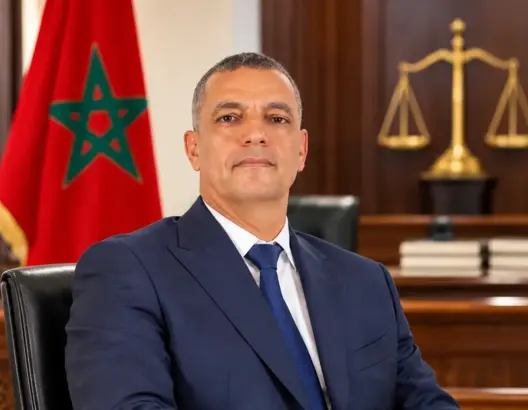 القاضي هشام بحار.. حارس “قرينة البراءة” الذي يزن الأحكام بميزان “الأثر الإنساني”