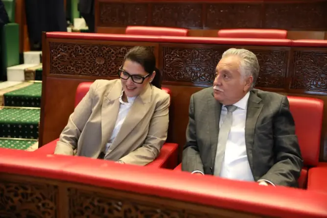 مشروع قانون المالية 2027.. إنترنت مجاني وذكاء اصطناعي لتعزيز التحول الرقمي بالتعليم