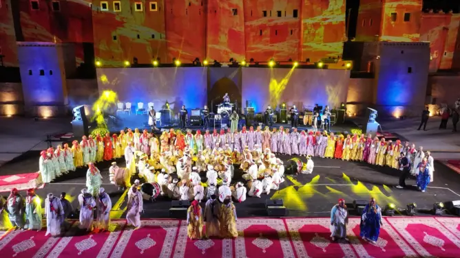 استقطب 80 ألف متفرج.. مهرجان “أحواش” بورزازات يختتم دورته الـ14