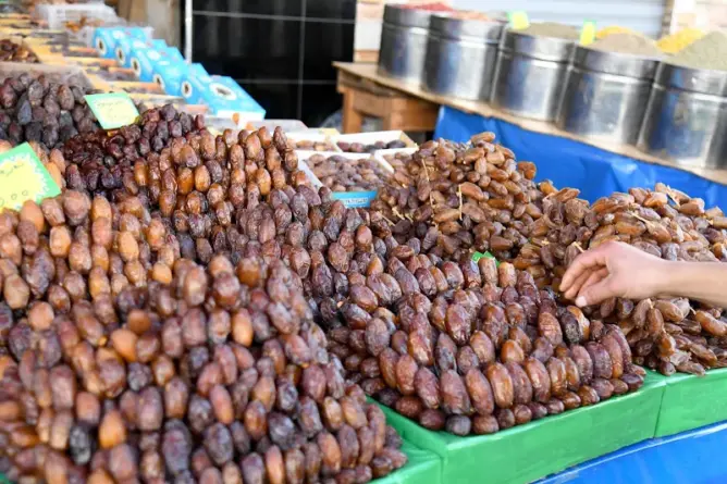 حماية للجودة وتوازن للسوق.. قواعد جديدة لتأطير واردات التمور بالمغرب