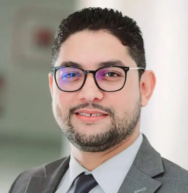 حين يصبح الانتقاء نقيضا للحقيقة: في أخلاقيات الاختلاف ومسؤولية التثبت