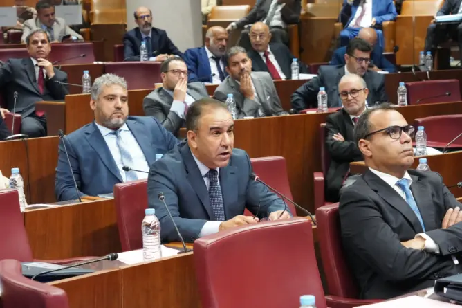برلماني استقلالي يحذر من “الشطط المجالي”: مؤشرات النمو لا تكفي والمواطن كيحس بالحكرة