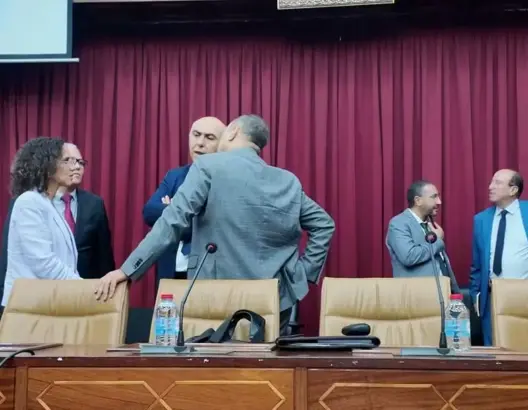 “البام” ينتزع رئاسة مجموعة التوزيع بالبيضاء بعد انسحاب “الأحرار” من سباق الرئاسة