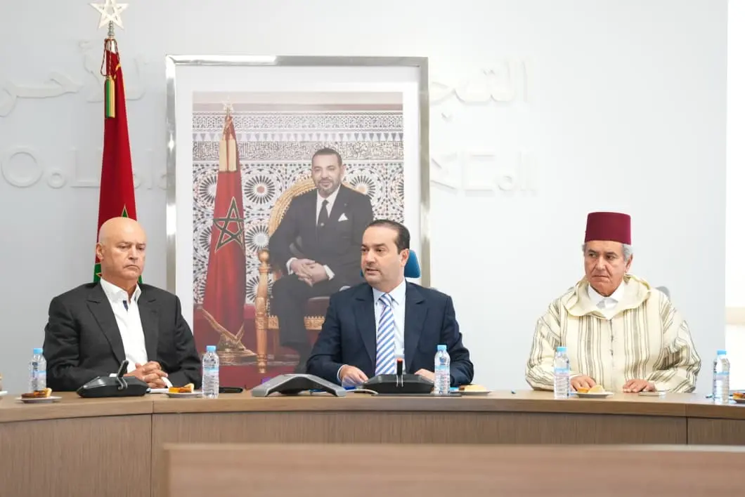 بعد بلاغ الديوان الملكي.. “الأحرار” يعلن دعمه الكامل للمواقف الملكية بشأن الصحراء المغربية