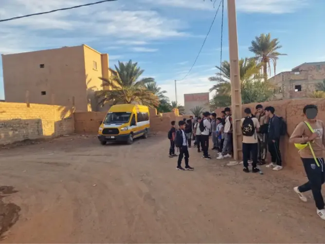 تلاميذ دوار آيت حدو والنقل المدرسي بتغبالت