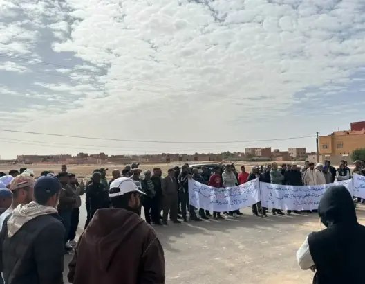 سلاليو بني مطهر بإقليم جرادة يطالبون بإحالة ملف الأراضي الجماعية على محكمة جرائم الأموال