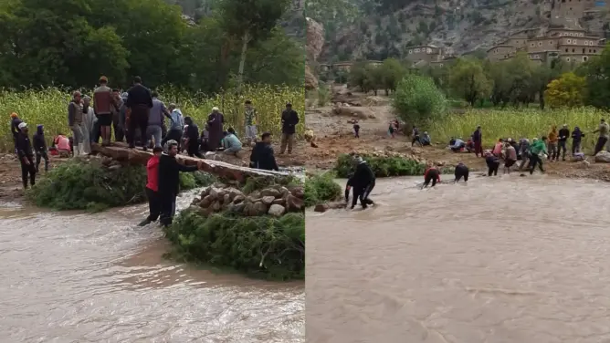 سكان واكركجاين يشيدون معبرا بالحجارة والخشب فوق الوادي الأخضر بأزيلال